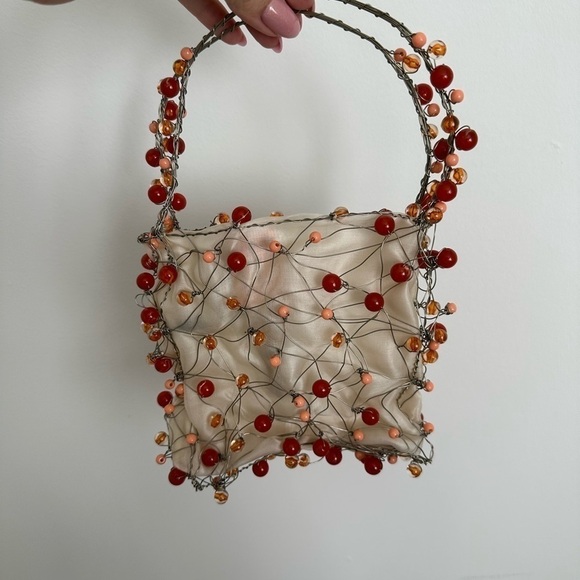 RARE Vintage Bottega Veneta Beaded Wire and Silk Handbag - Picture 2 of 5